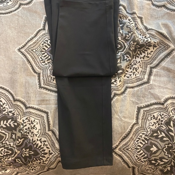 Size 30 32" length - Picture 2 of 5